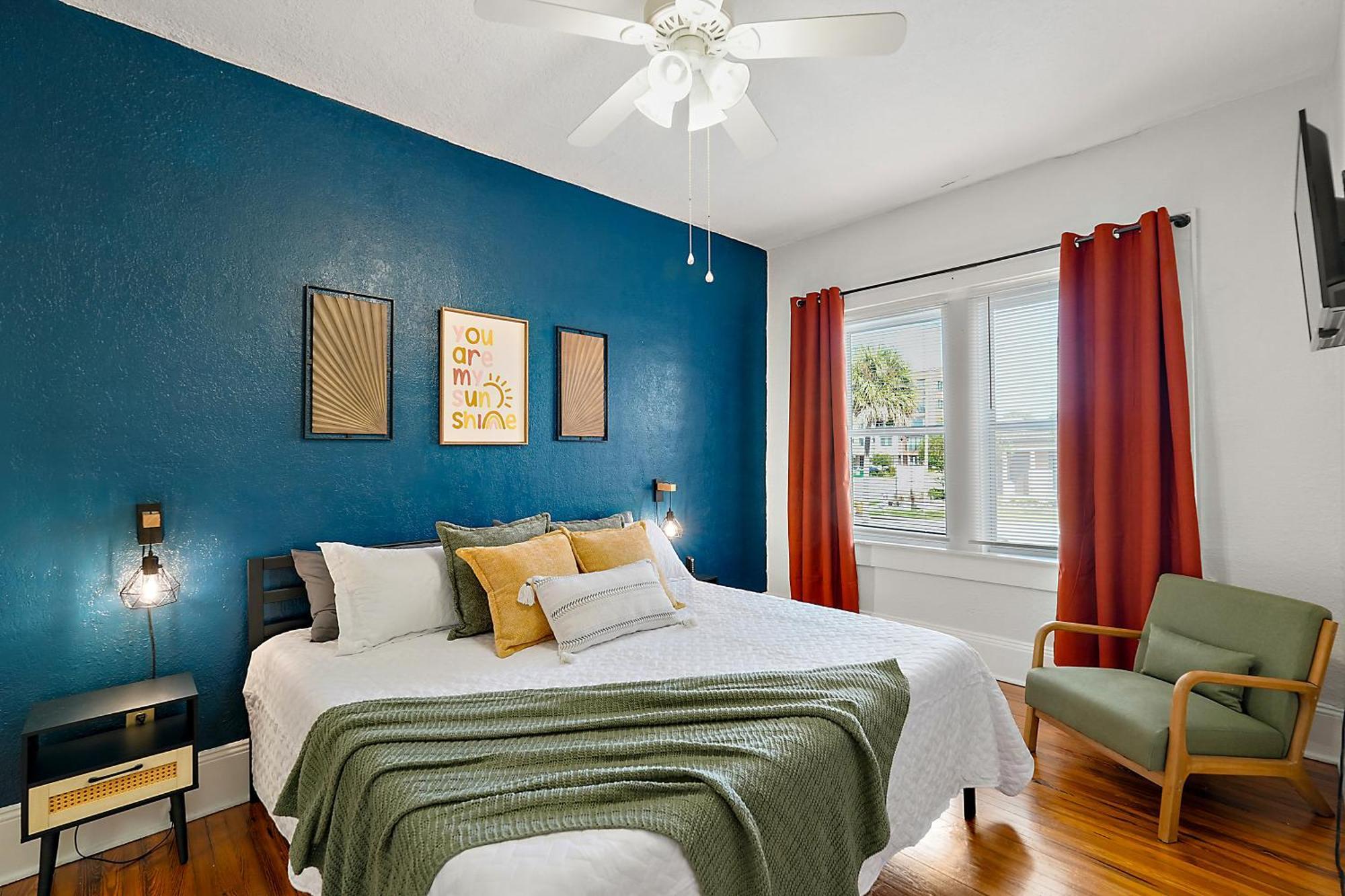 Downtown Den-King Bed~Heart Of Eustis~Queen Sleeper~Upstairs~Bright & Happy Екстериор снимка